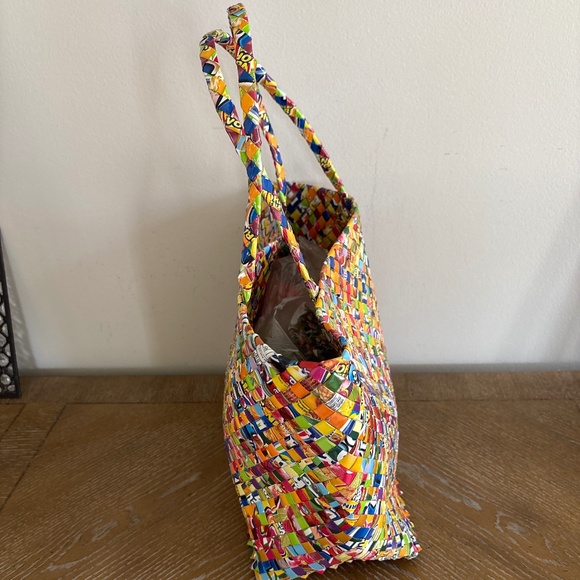 Vintage Style Recycled Wrappers Tote Handbag - Picture 3 of 6